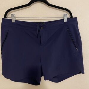 Title Nine Women’s Rogue Shorts in Navy